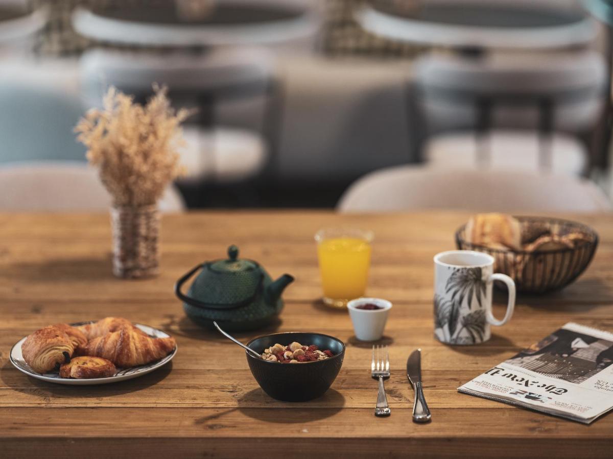 Maisons Du Monde & - La Rochelle Vieux Port Hotel 4*