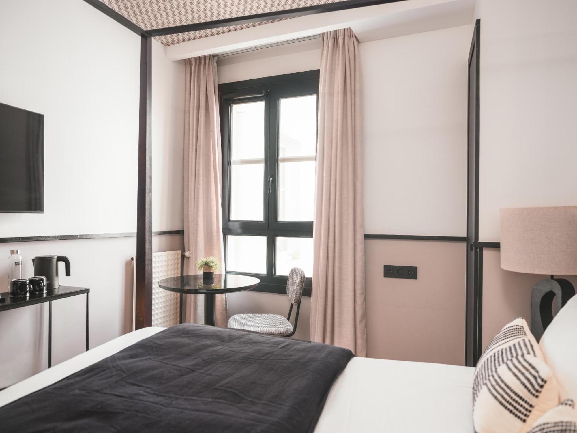 Hotel Maisons Du Monde & - La Rochelle Vieux Port 4*